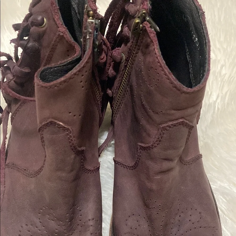 LIBERTY Black Purple Ankle Boots with Stylish Fringe - Picture 5 of 10
